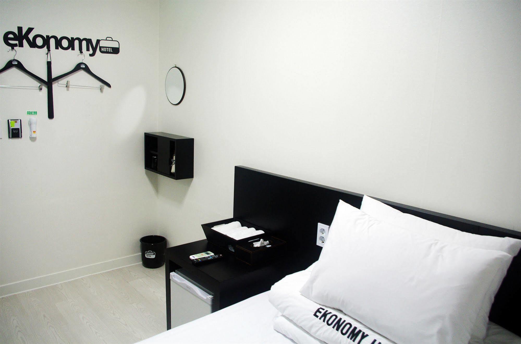 Ekonomy Hotel Nampo Busan Luaran gambar